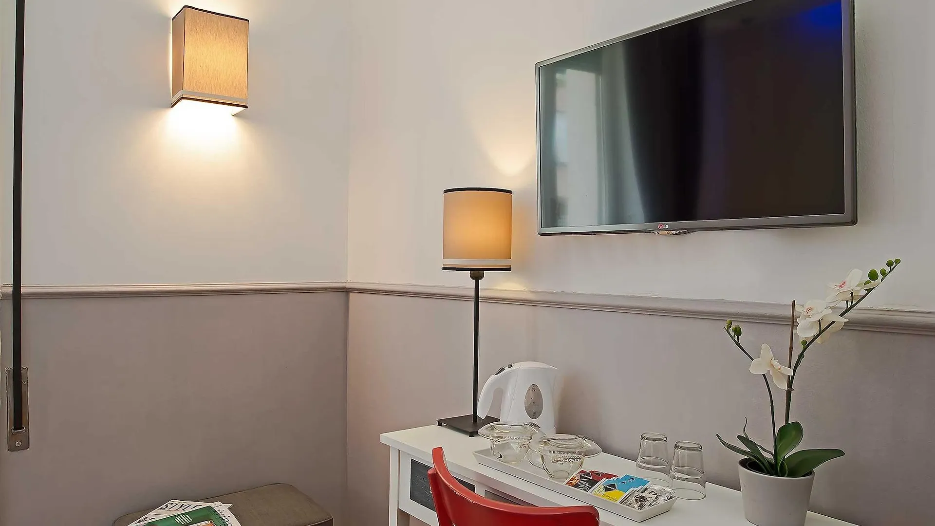 **  94Rooms Vatican Guest House - Vigliena Rome Italy